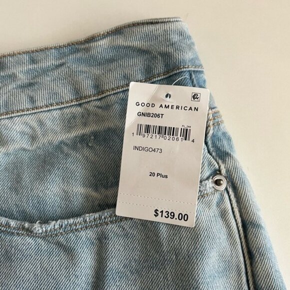 Good American - Women's Bermuda Denim Shorts - Indigo473. Size: 20. NWT. (1852) - Picture 6 of 16